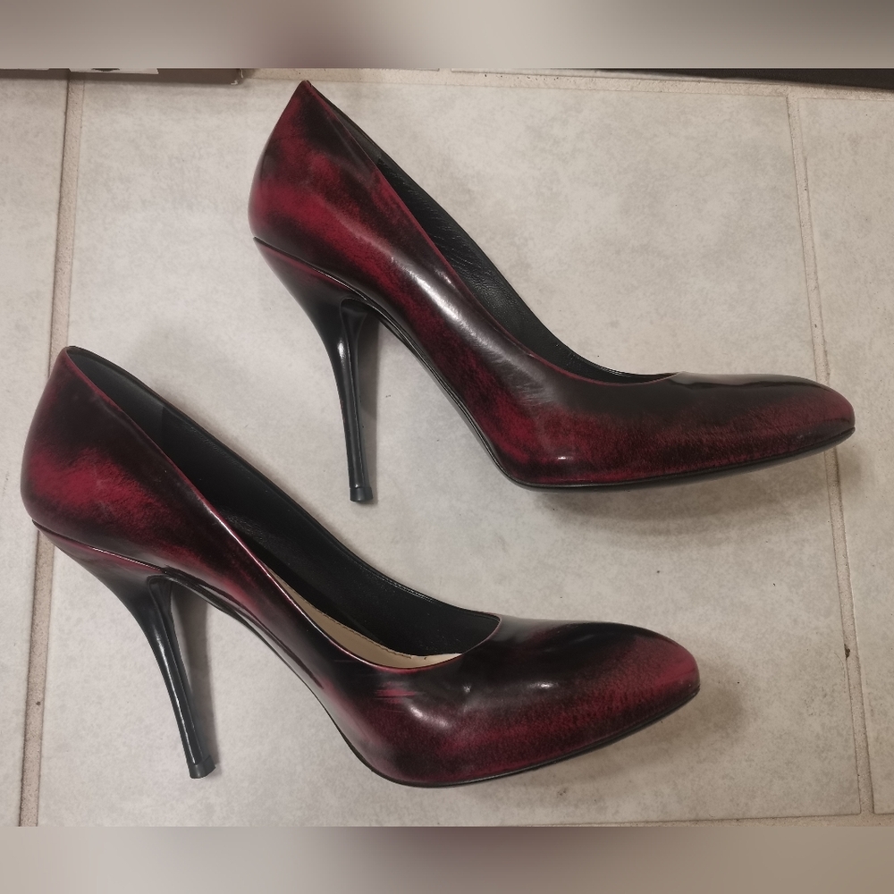 Gucci Old Wimbledon Red Stiletto Pumps